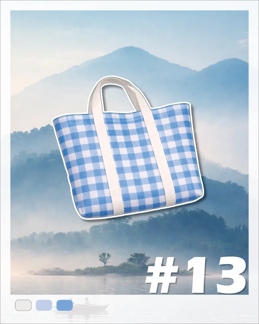 #13 色票：茄芷袋插畫，背景是起霧的湖面與遠山
